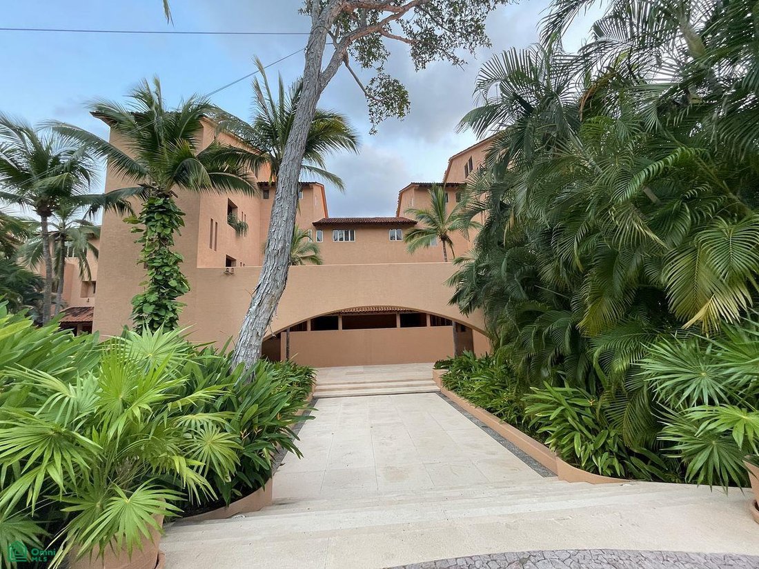 Condo in Ixtapa Zihuatanejo, Guerrero, Mexico 1 - 18468186