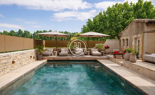 Villa in Saint-Rémy-de-Provence, Provence-Alpes-Côte d'Azur, France 1