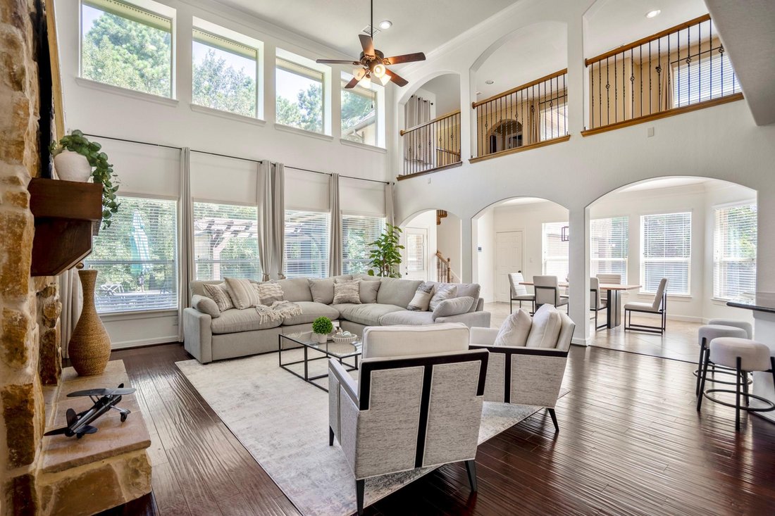 House in Conroe, Texas, United States 5 - 18589958