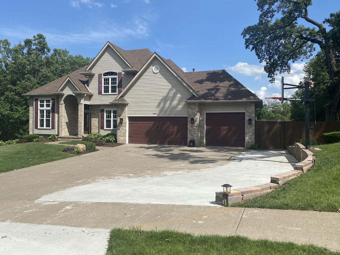 House in Bettendorf, Iowa, United States 2 - 18589685