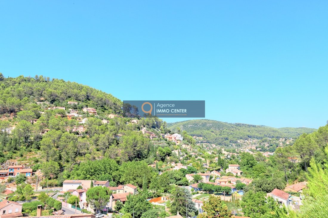 House in Solliès-Toucas, Provence-Alpes-Côte d'Azur, France 2 - 18589739