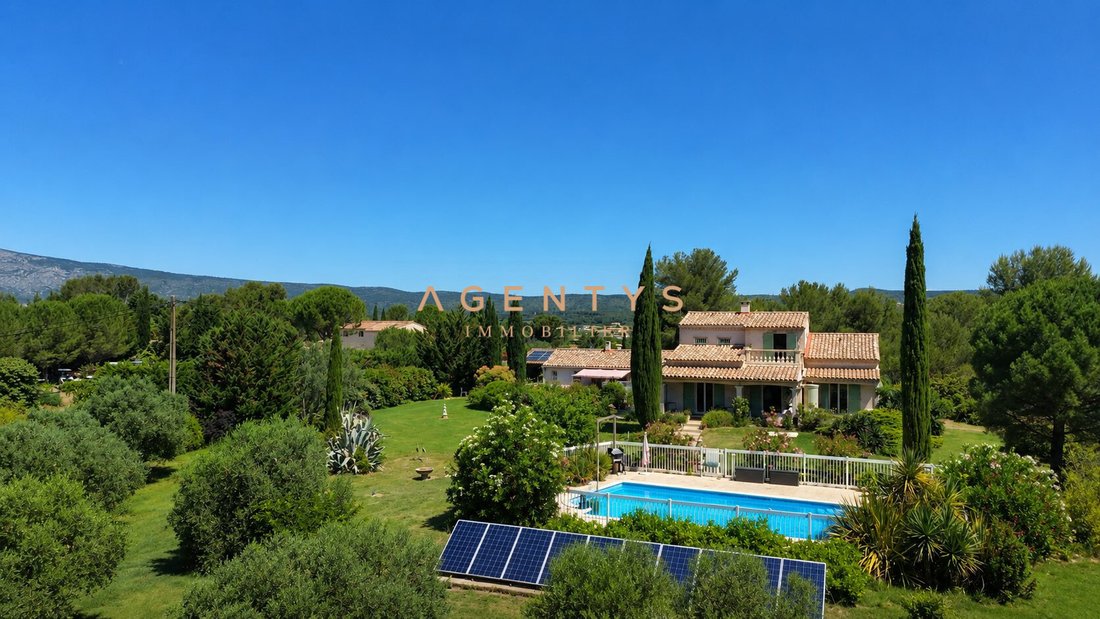 House in Pourrieres, Provence-Alpes-Côte d'Azur, France 2 - 18390002