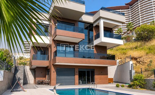 Villa in Alanya, Antalya, Türkei 1