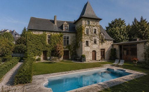 Estate in Gare, Annecy, France 1