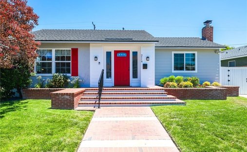 House in Signal Hill, California, United States 1