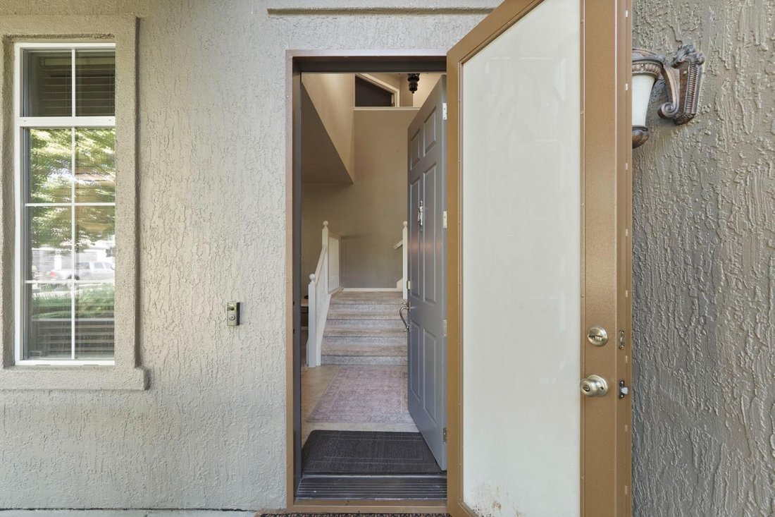 House in Lodi, California, United States 5 - 18591628