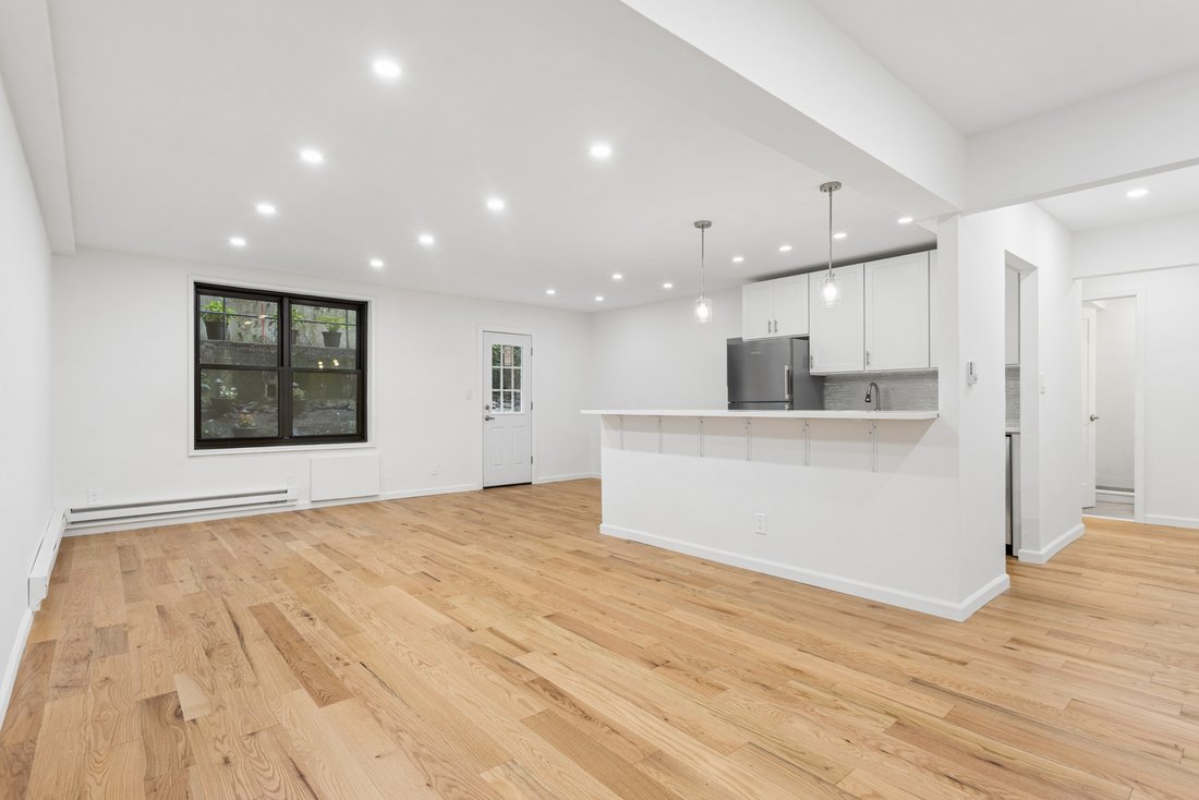 Co Op in New York, New York, United States 2 - 18592832