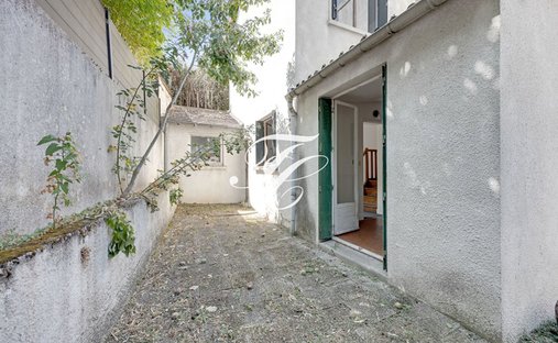 House in Saint-Cloud, Ile-de-France, France 1