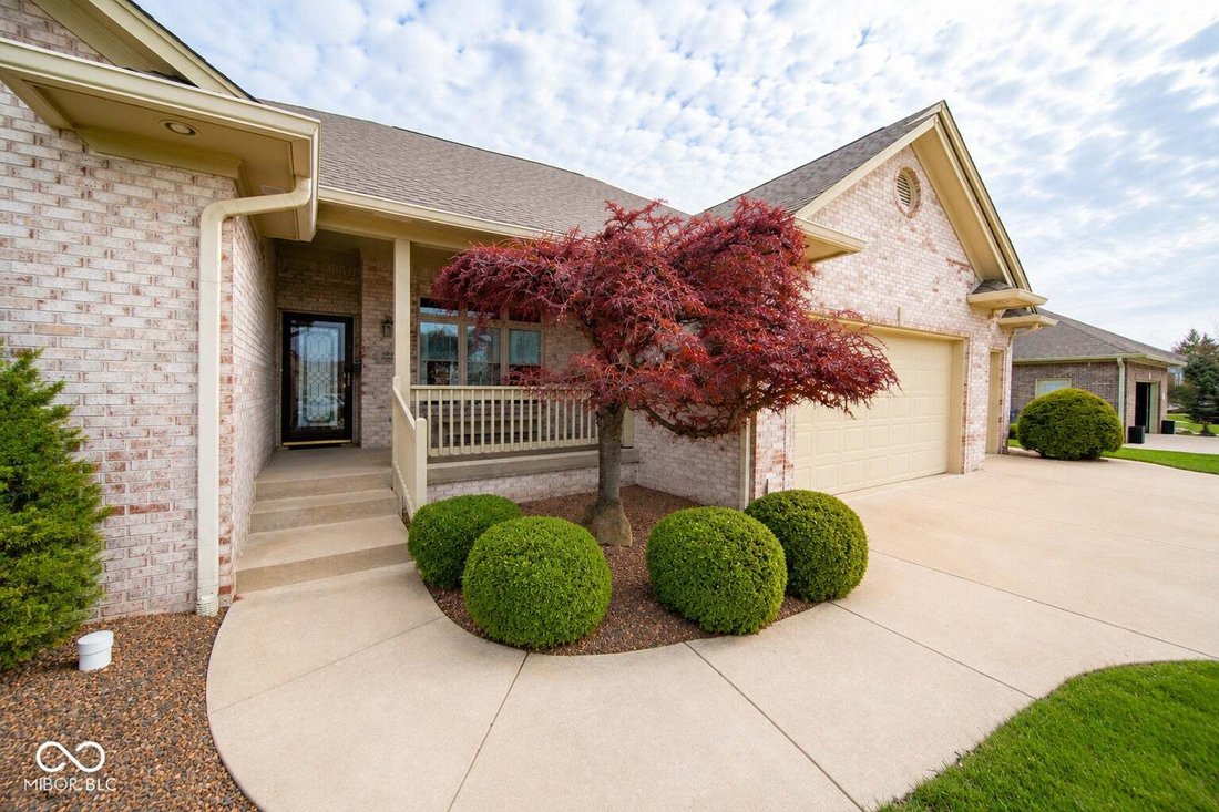House in Greenwood, Indiana, United States 4 - 18588901