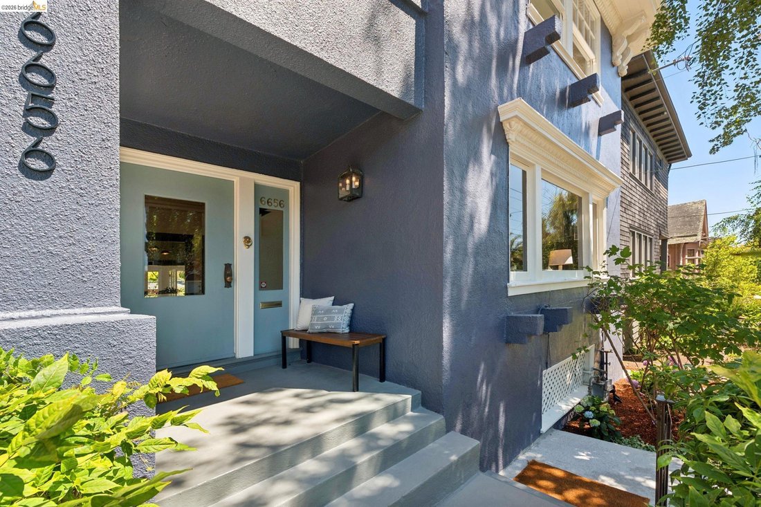 House in Oakland, California, United States 4 - 18591428