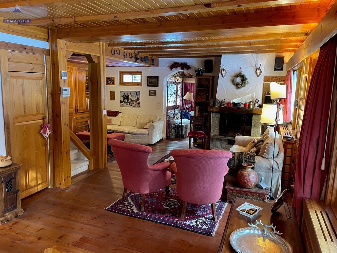 Chalet in Crans-Montana, Valais, Switzerland 4 - 18588926