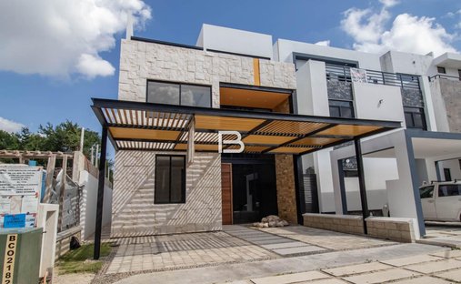 House in Cancún, Quintana Roo, Mexico 1