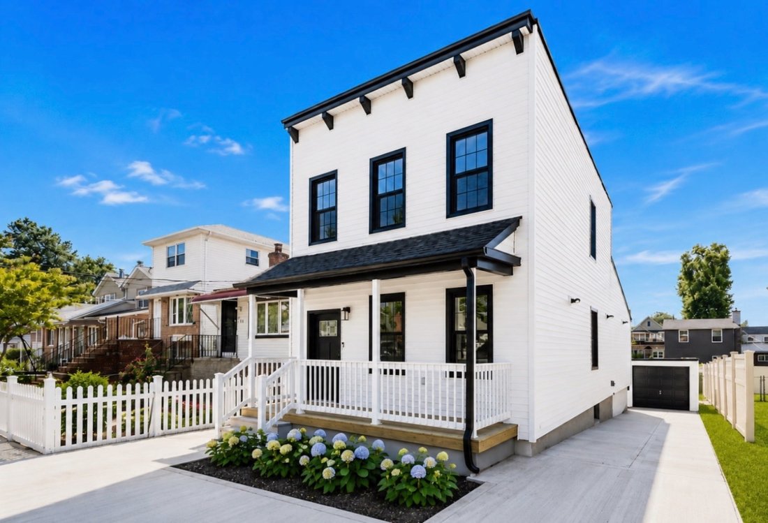 House in New York, New York, United States 1 - 18590836