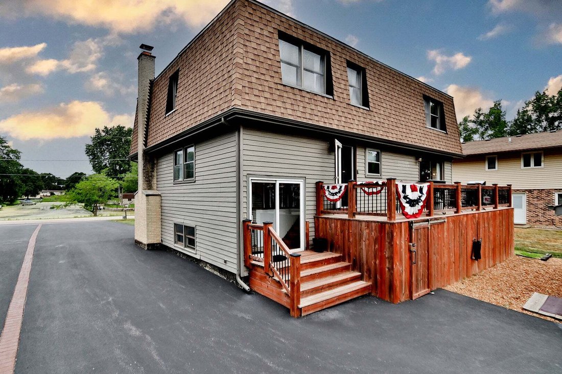 House in McHenry, Illinois, United States 5 - 18571447
