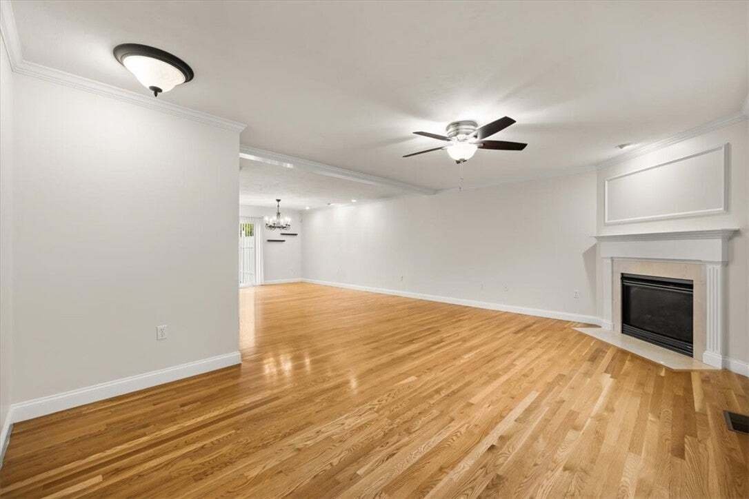 Condo in Cumberland, Rhode Island, United States 4 - 18590984
