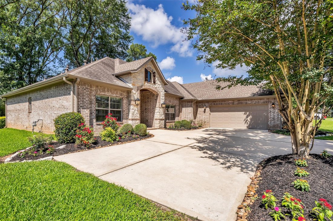 House in Montgomery, Texas, United States 3 - 18592645