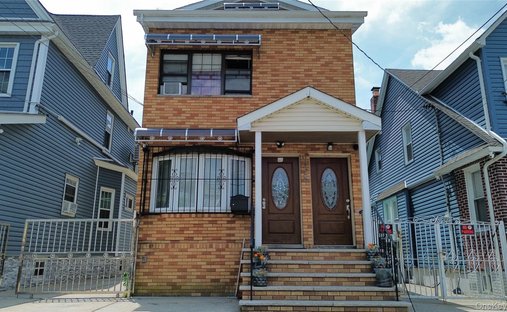 House in New York, New York, United States 1