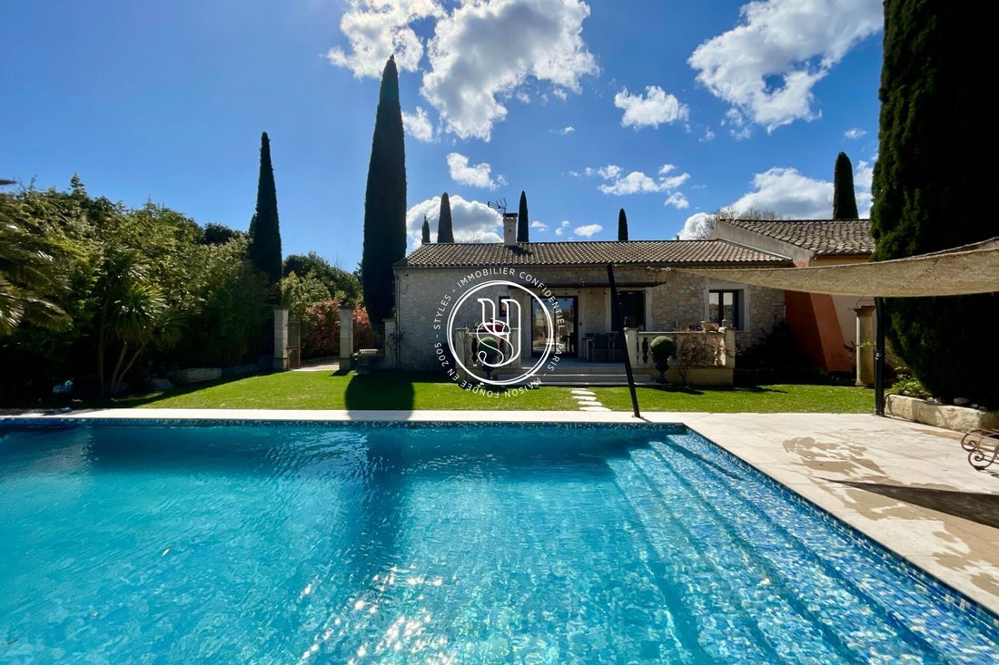 Villa in Eygalières, Provence-Alpes-Côte d'Azur, France 2 - 18590251