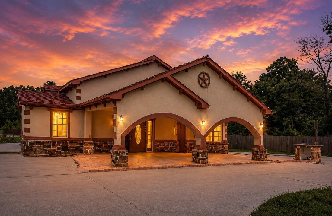 House in Conroe, Texas, United States 1 - 18331286