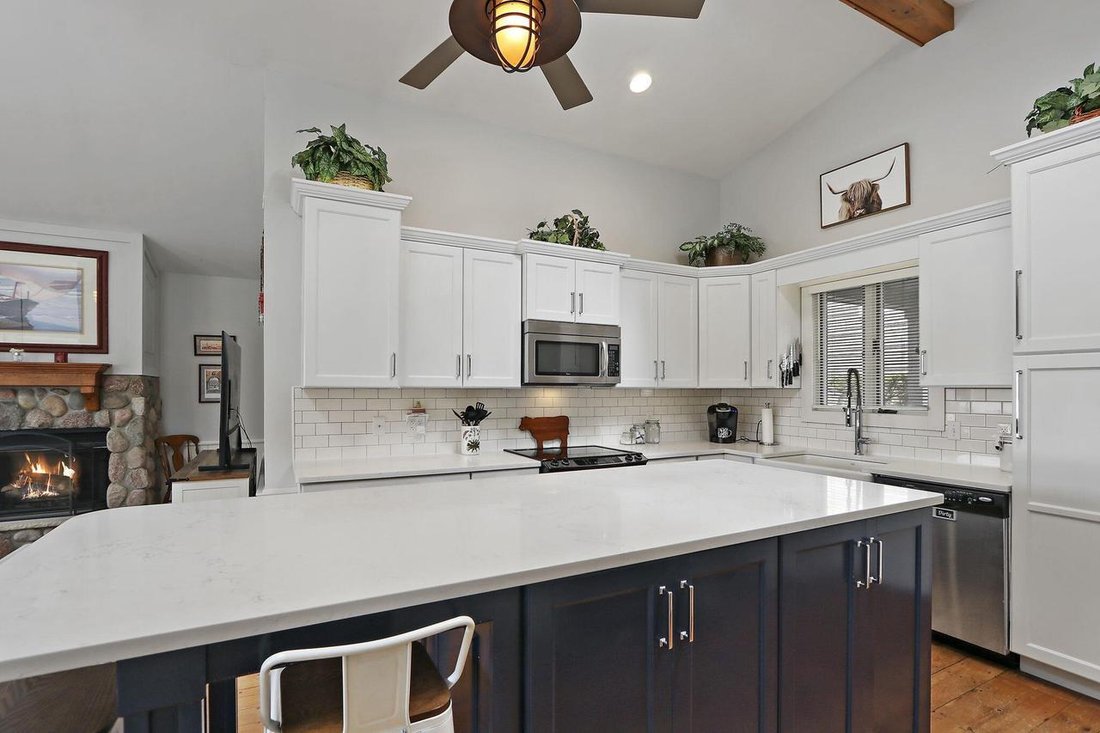 House in Lauderdale Lakes, Wisconsin, United States 3 - 18591518