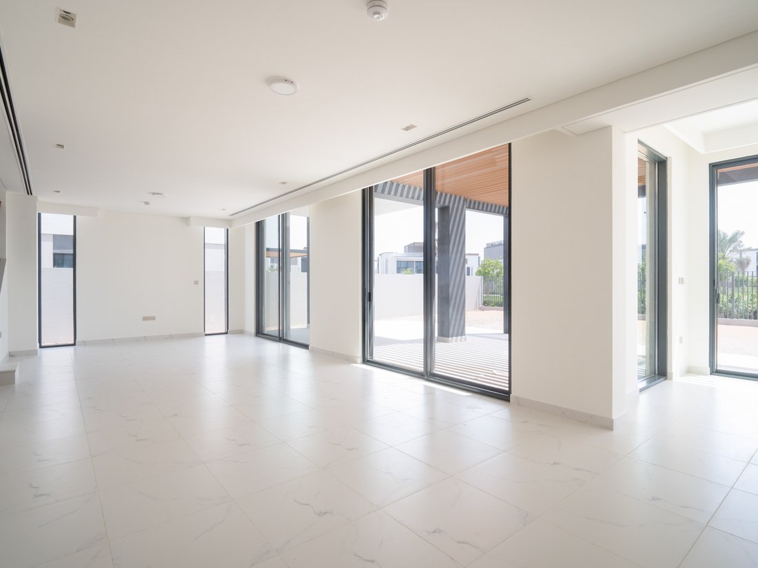 Villa in Wadi Al Safa 5, Wadi Al Safa, Dubai 3 - 18589472