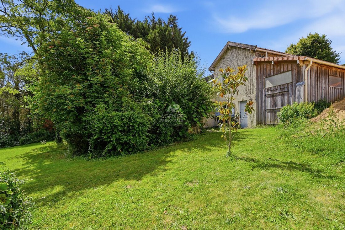 House in Forêt, Saint-Germain-en-Laye, France 1 - 18589666