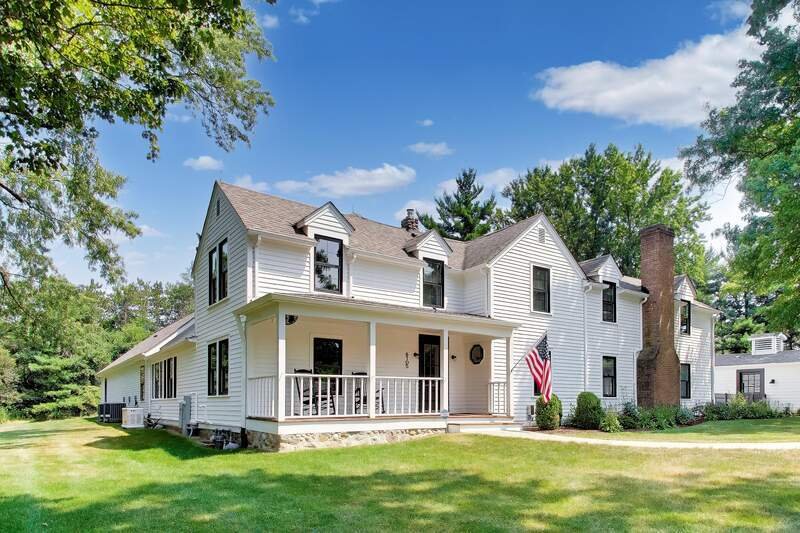 House in Woodstock, Illinois, United States 3 - 18593825