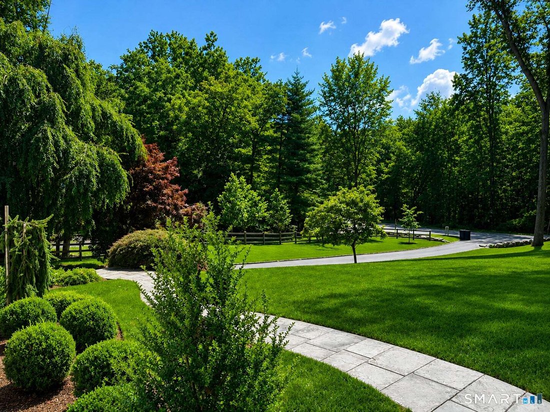Townhouse in Weston, Connecticut, United States 4 - 18591216
