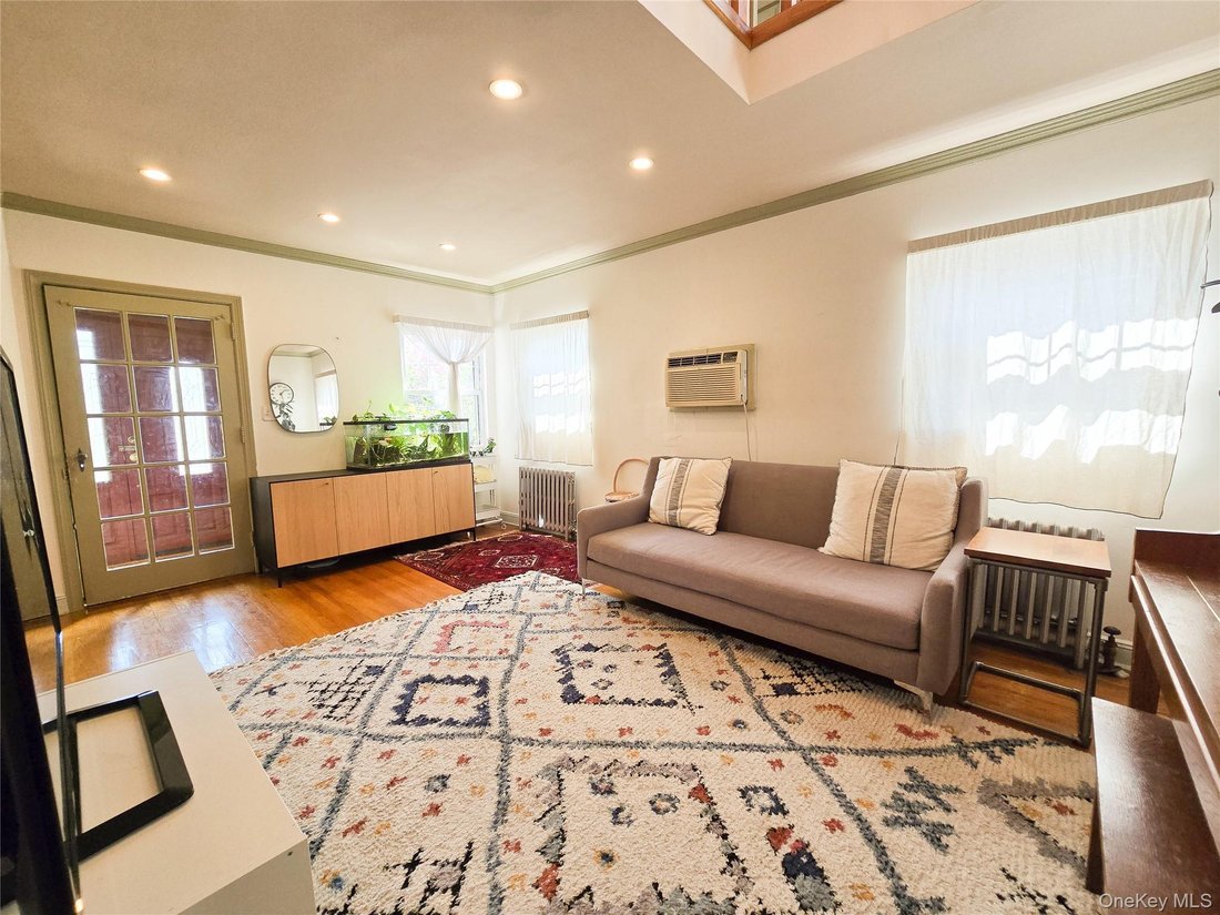 House in New York, New York, United States 4 - 18588871