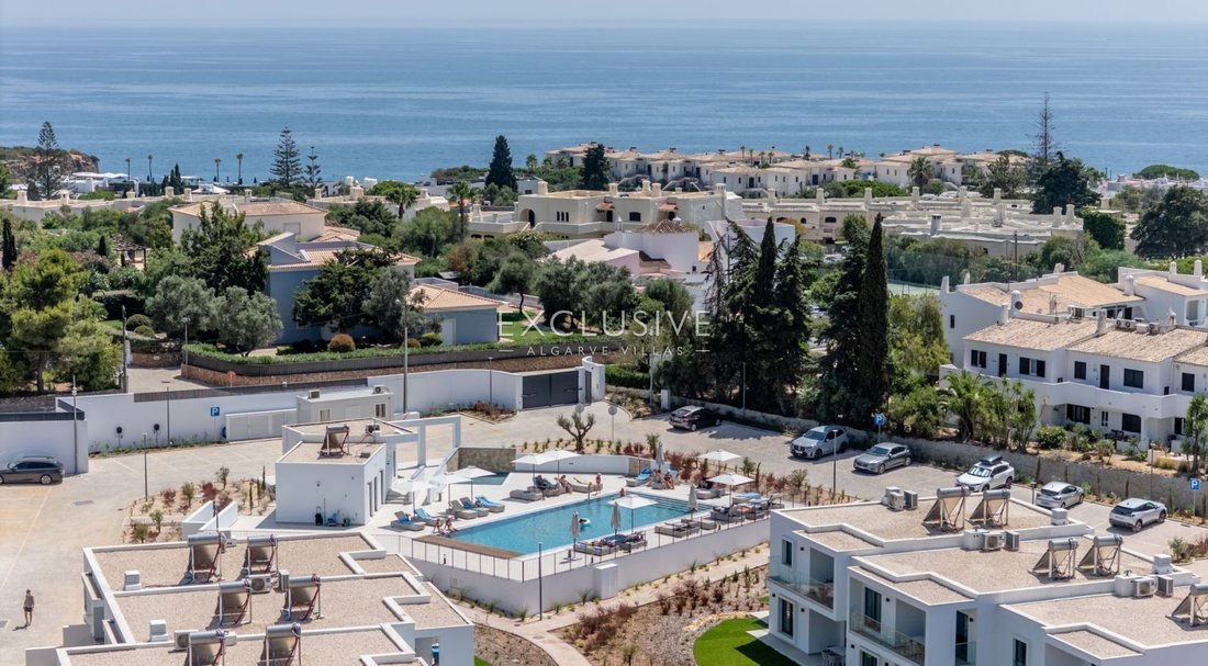 Apartment in Carvoeiro, Algarve, Portugal 1 - 14593245