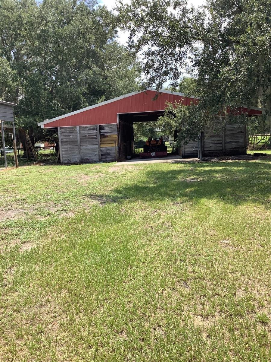 St. Cloud, Florida, United States 2 - 18589070