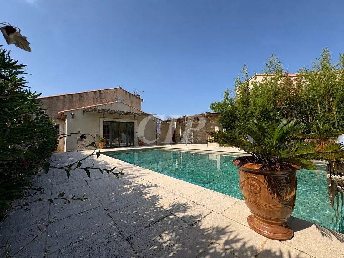 Villa in Aureille, Provence-Alpes-Côte d'Azur, France 3 - 18559800
