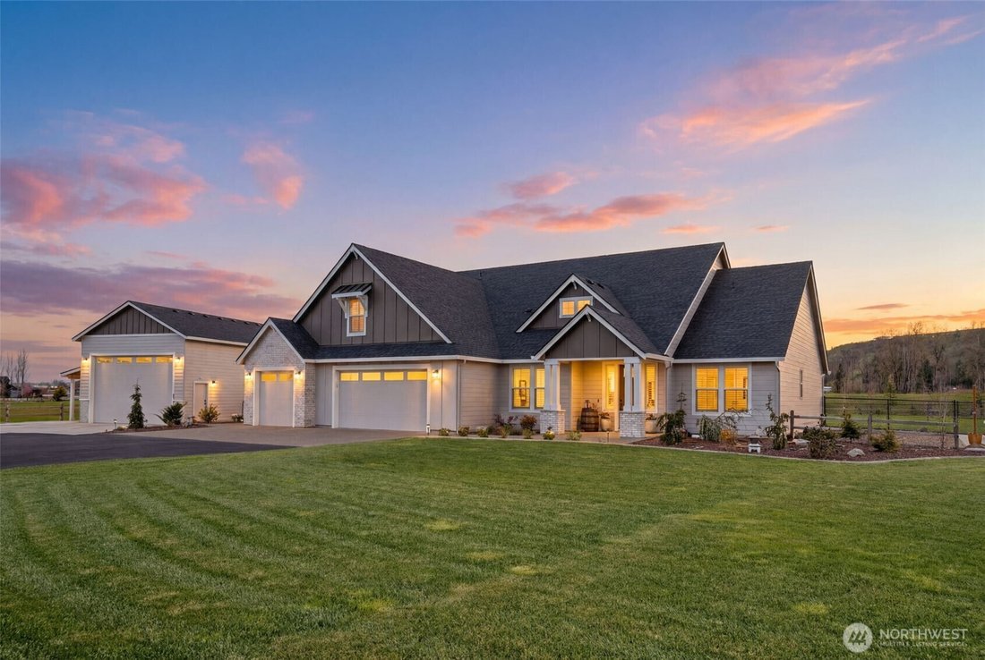 House in Woodland, Washington, United States 1 - 18591674
