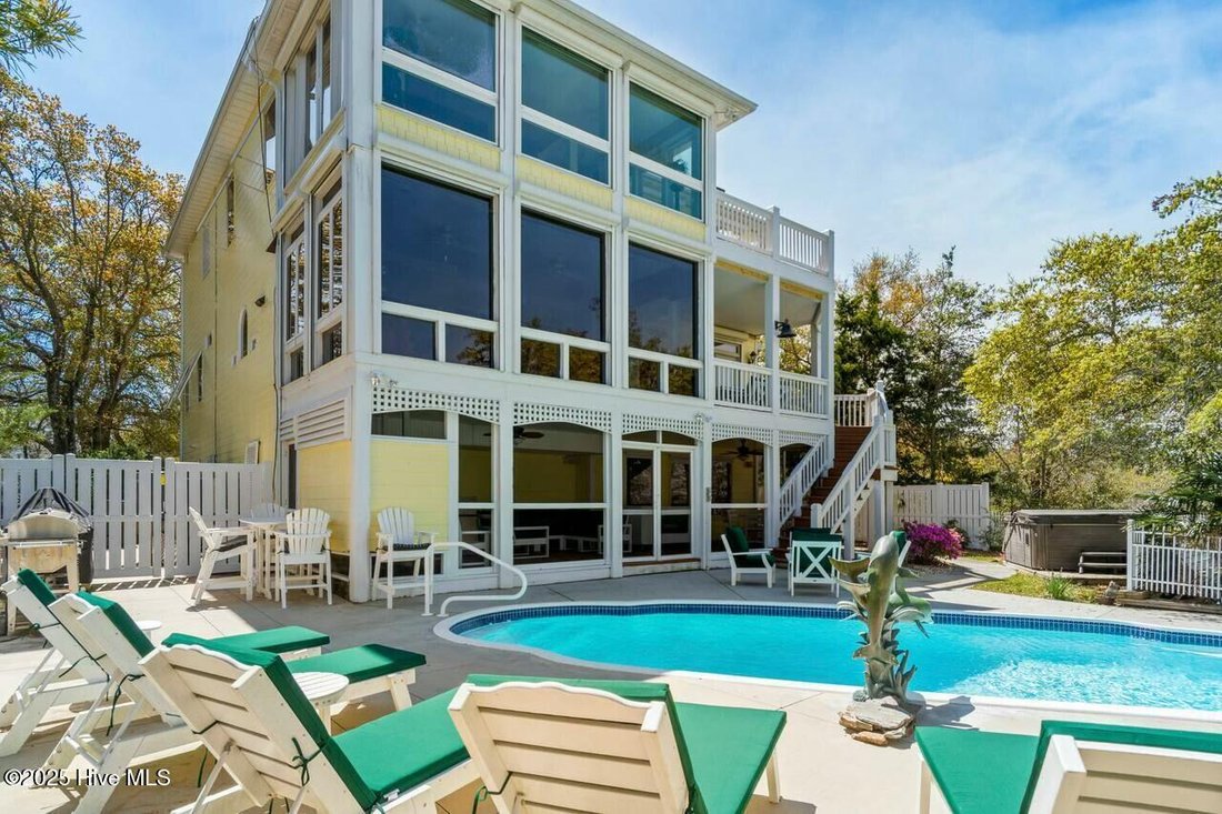 House in Emerald Isle, North Carolina, United States 2 - 18592542