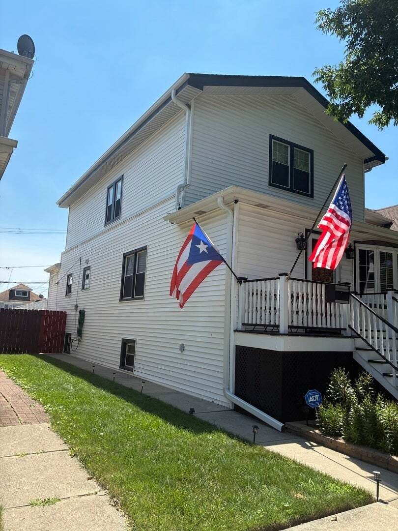 House in Chicago, Illinois, United States 2 - 18592376