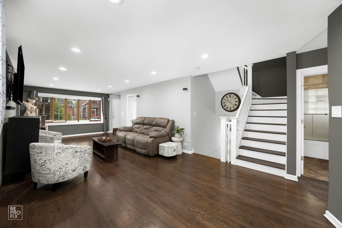 House in Chicago, Illinois, United States 5 - 18592376