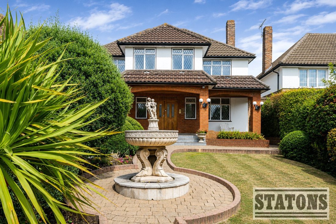 House in Ferney Hill, Enfield, England 1 - 18589027