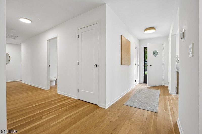 House in Summit, New Jersey, United States 2 - 18593785