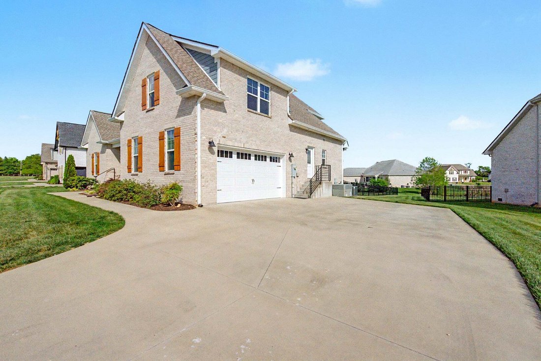 House in Clarksville, Tennessee, United States 4 - 18592089