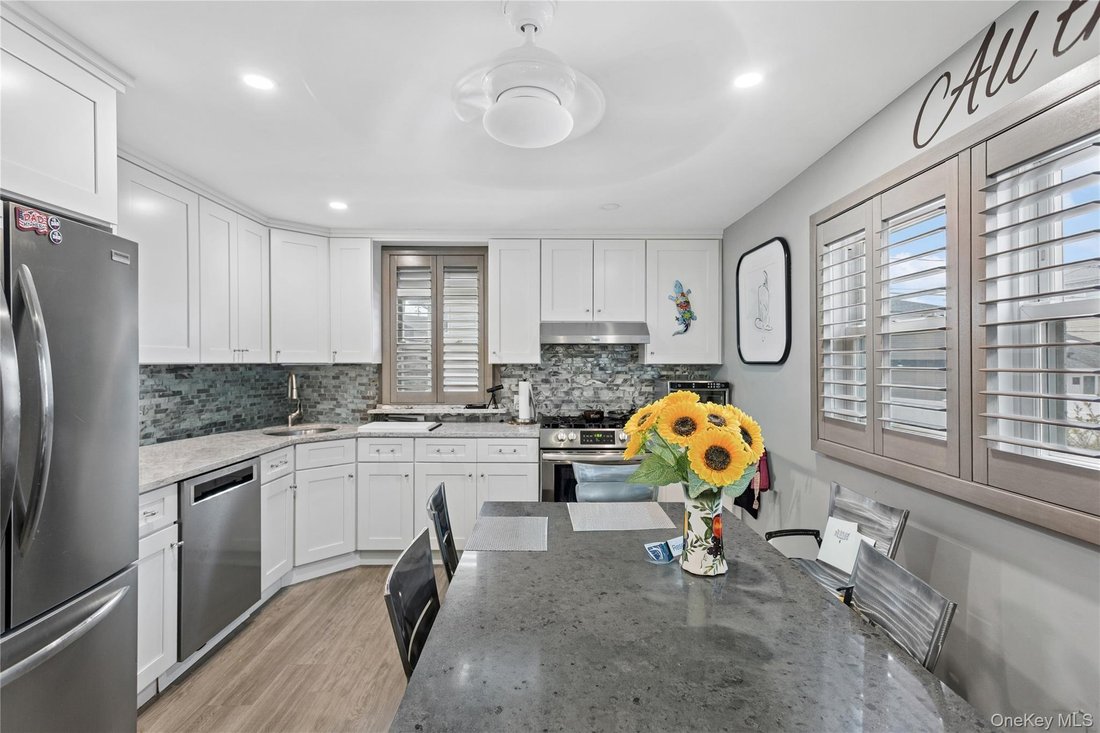 Island Park, New York, United States 5 - 18592853