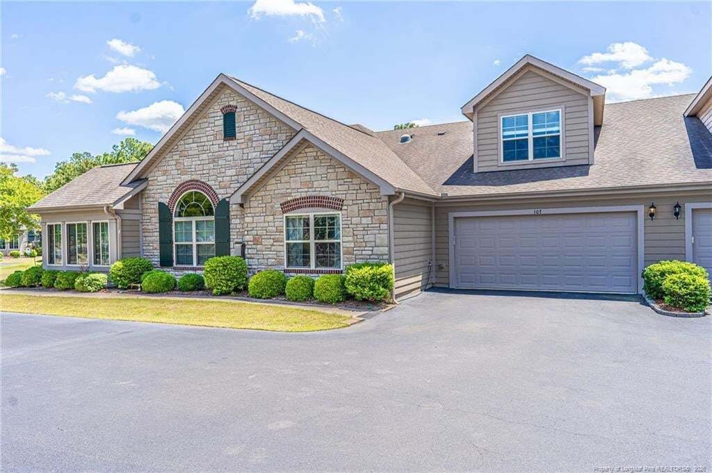 Townhouse in Southern Pines, North Carolina, United States 4 - 18592419