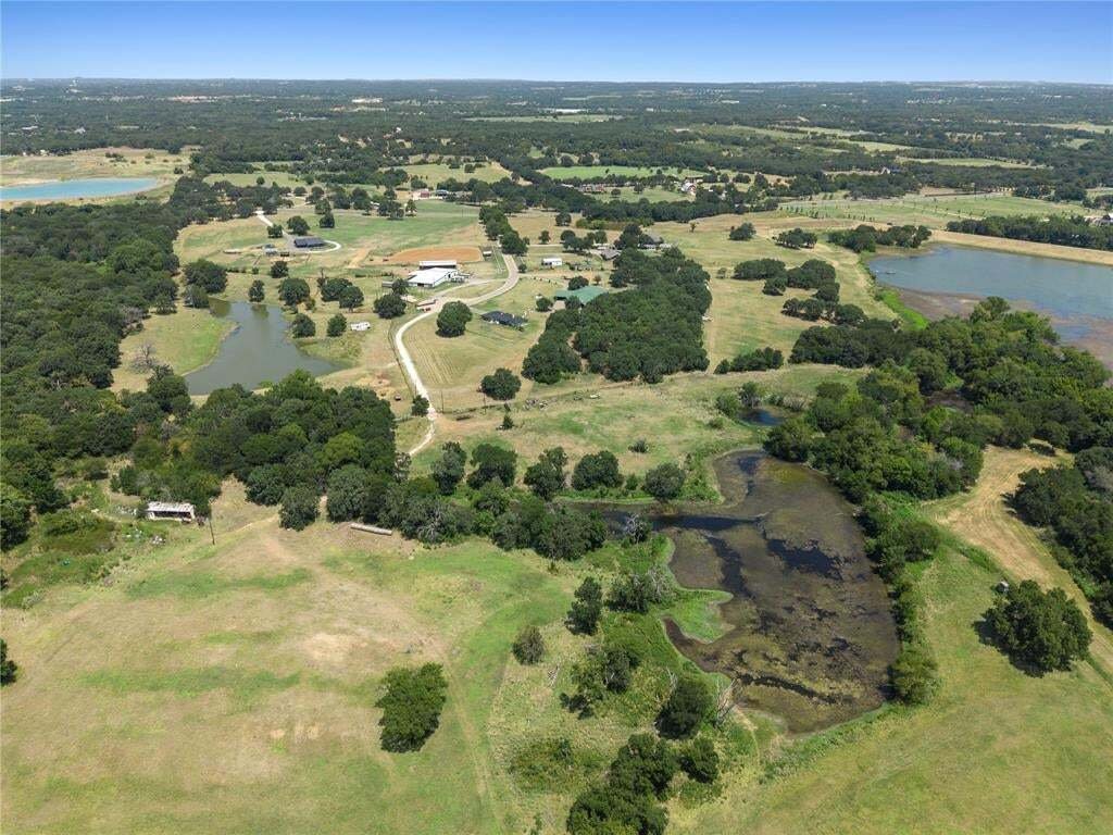 Farm Ranch in Cleburne, Texas, United States 2 - 18592611
