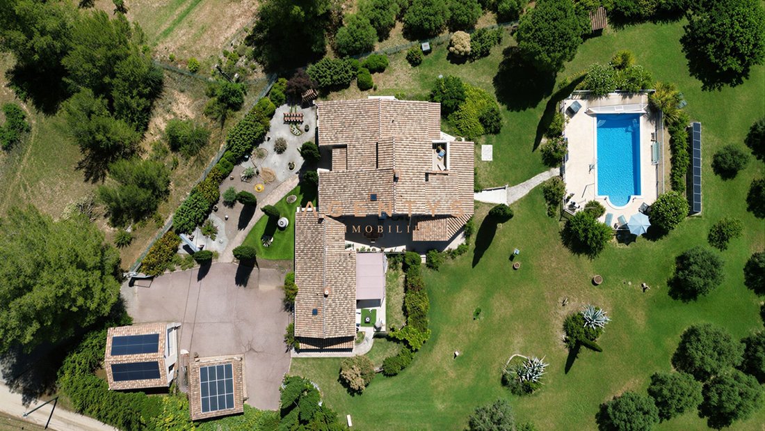House in Pourrieres, Provence-Alpes-Côte d'Azur, France 1 - 18390002