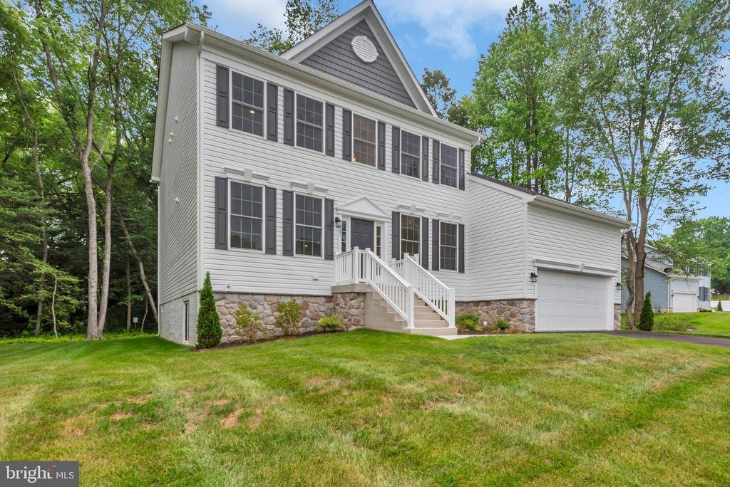 House in Elkridge, Virginia, United States 2 - 15054818