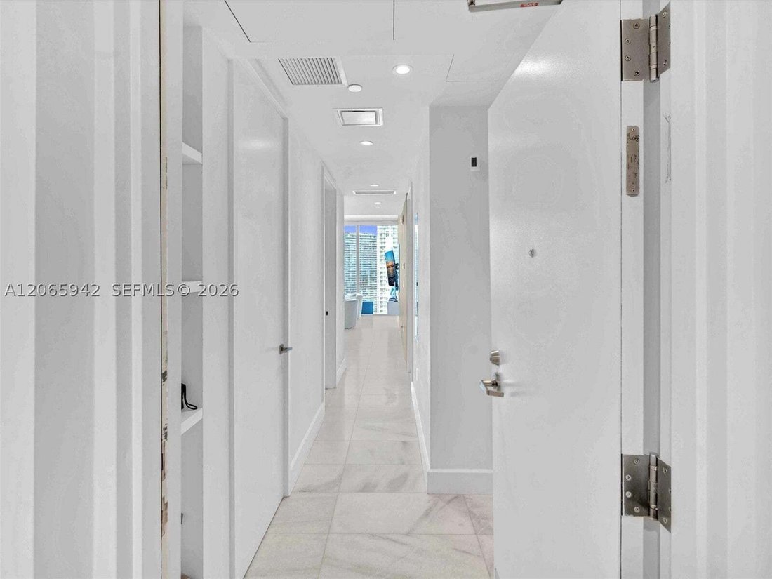 Condo in Miami, Florida, United States 2 - 18591704