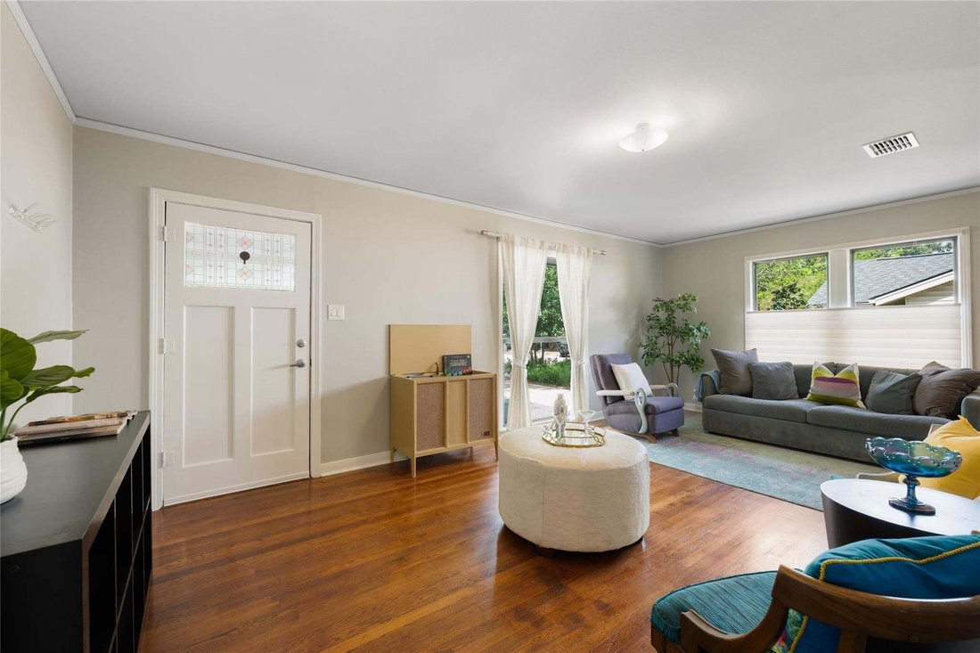 House in Austin, Texas, United States 5 - 18592188