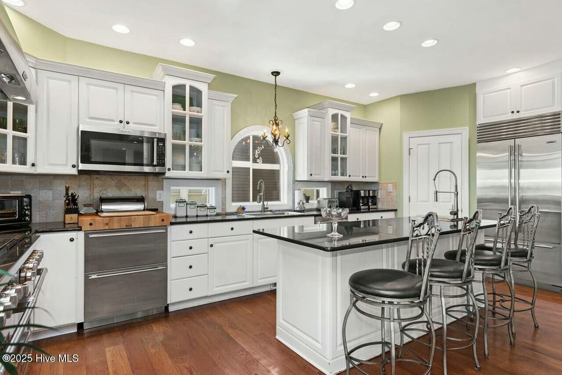 House in Emerald Isle, North Carolina, United States 5 - 18592542