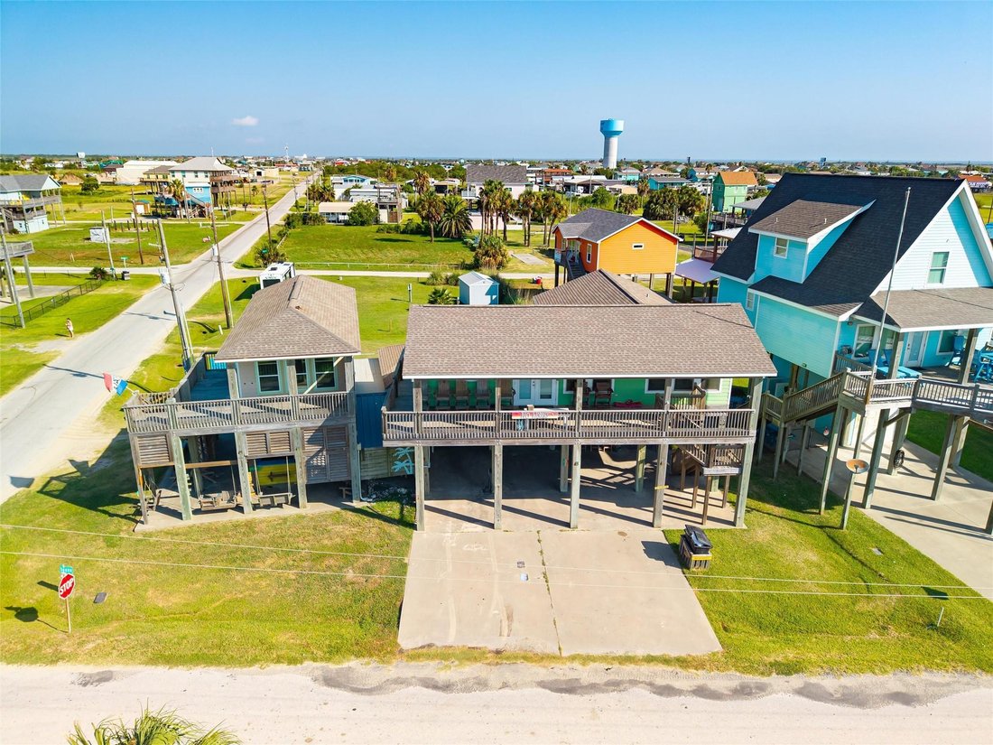 House in Bolivar Peninsula, Texas, United States 3 - 18592743