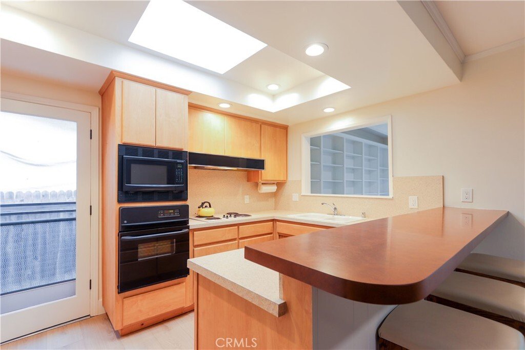 House in Signal Hill, California, United States 5 - 18088163