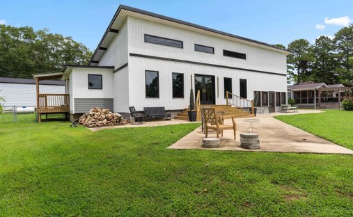 House in Vincent, Alabama, United States 1
